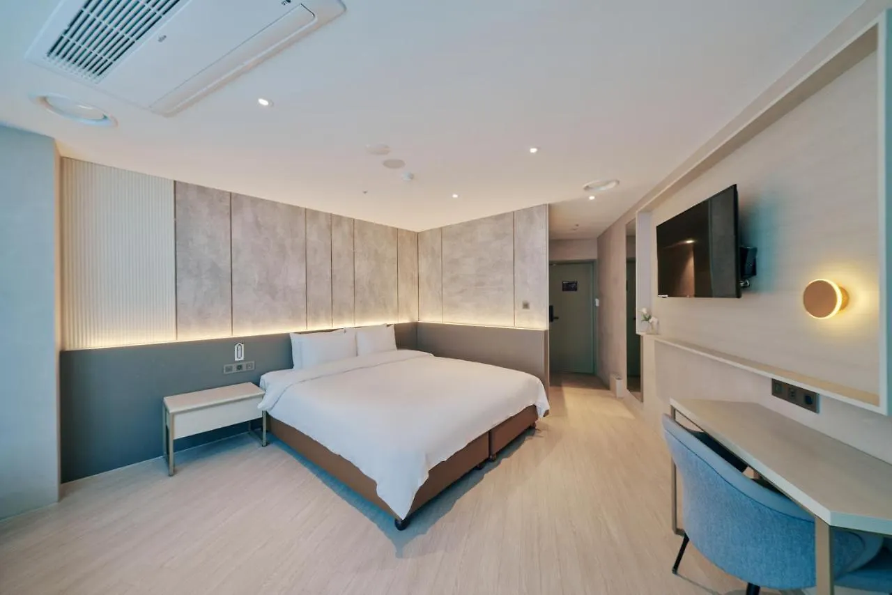 Hotel Aqua Palace Busan