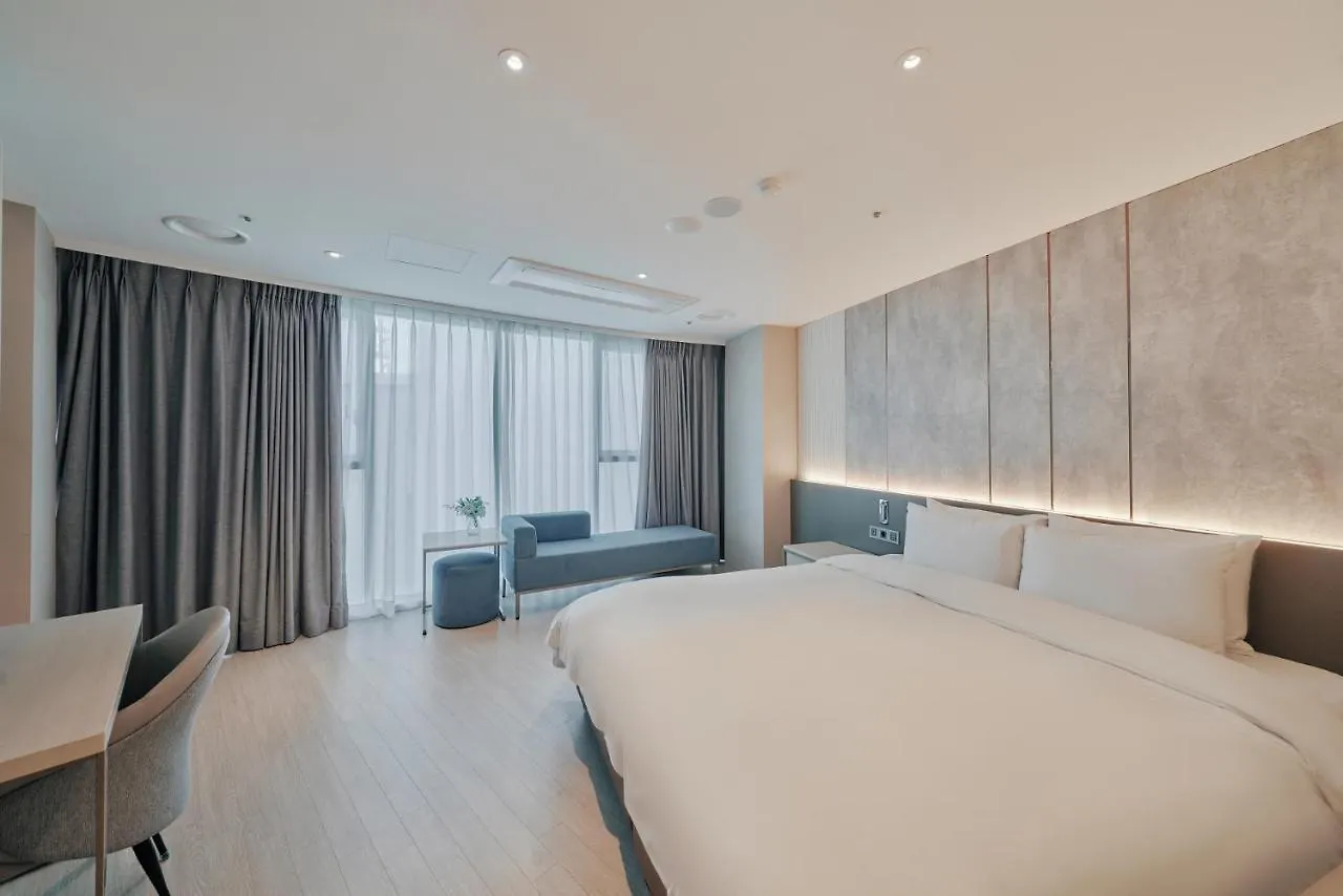 Hotel Aqua Palace Busan