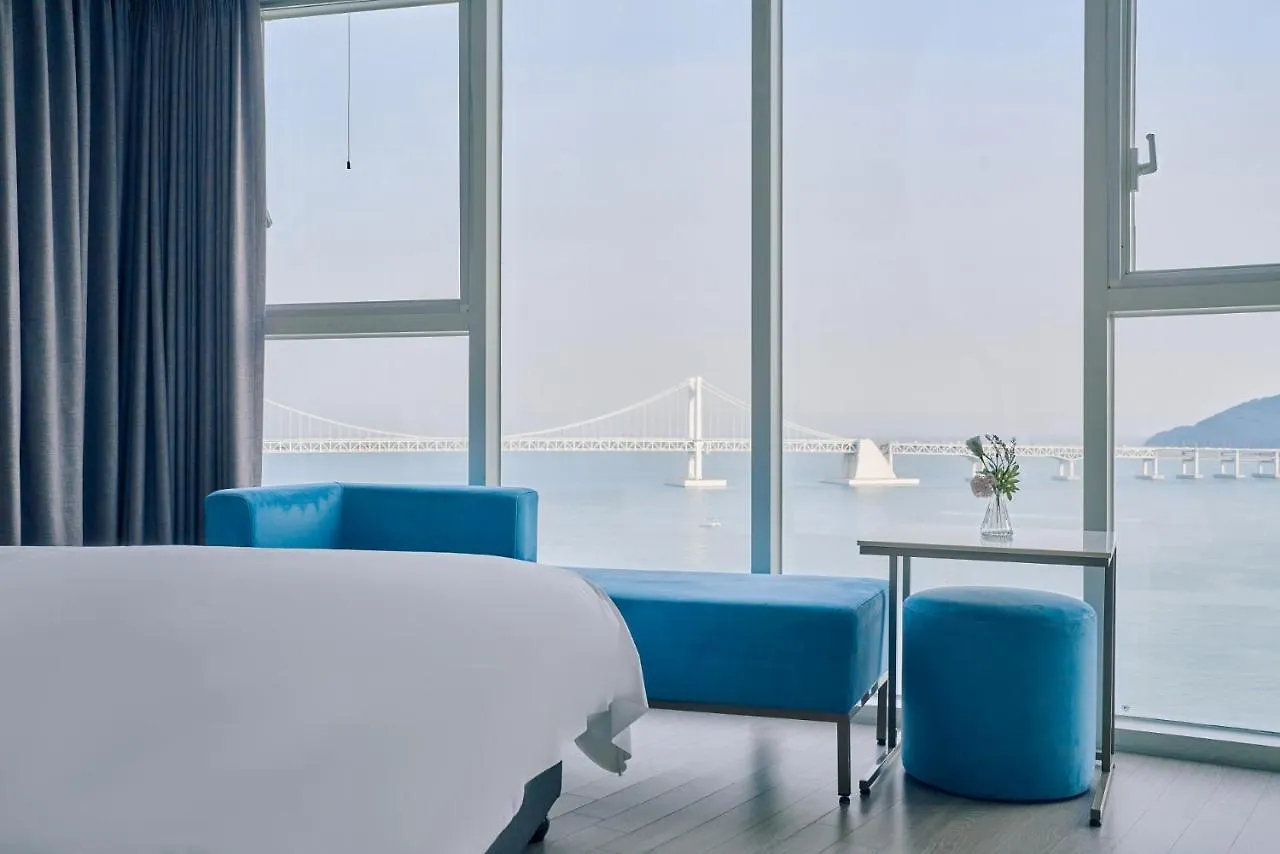 ****  Hotel Aqua Palace Пусан Южная Корея