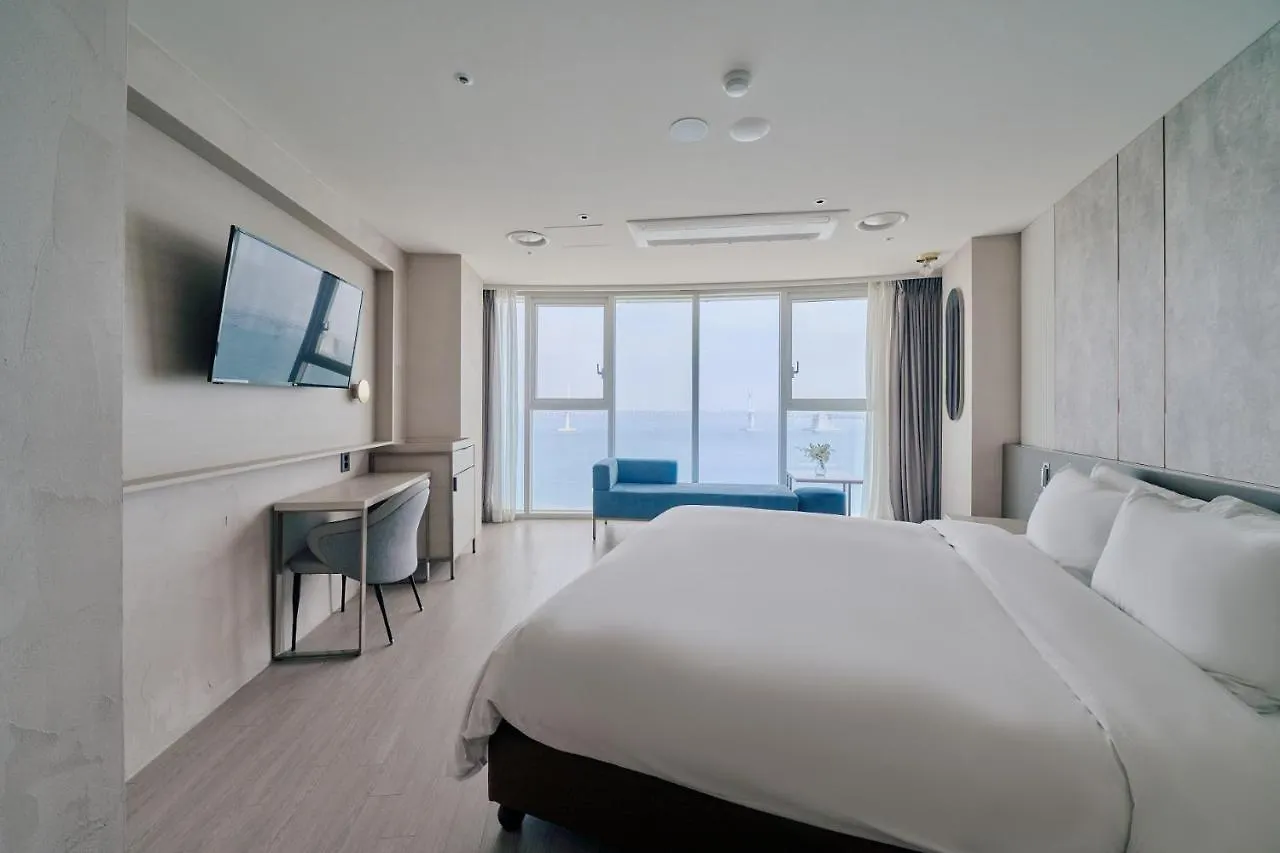 Hotel Aqua Palace Пусан