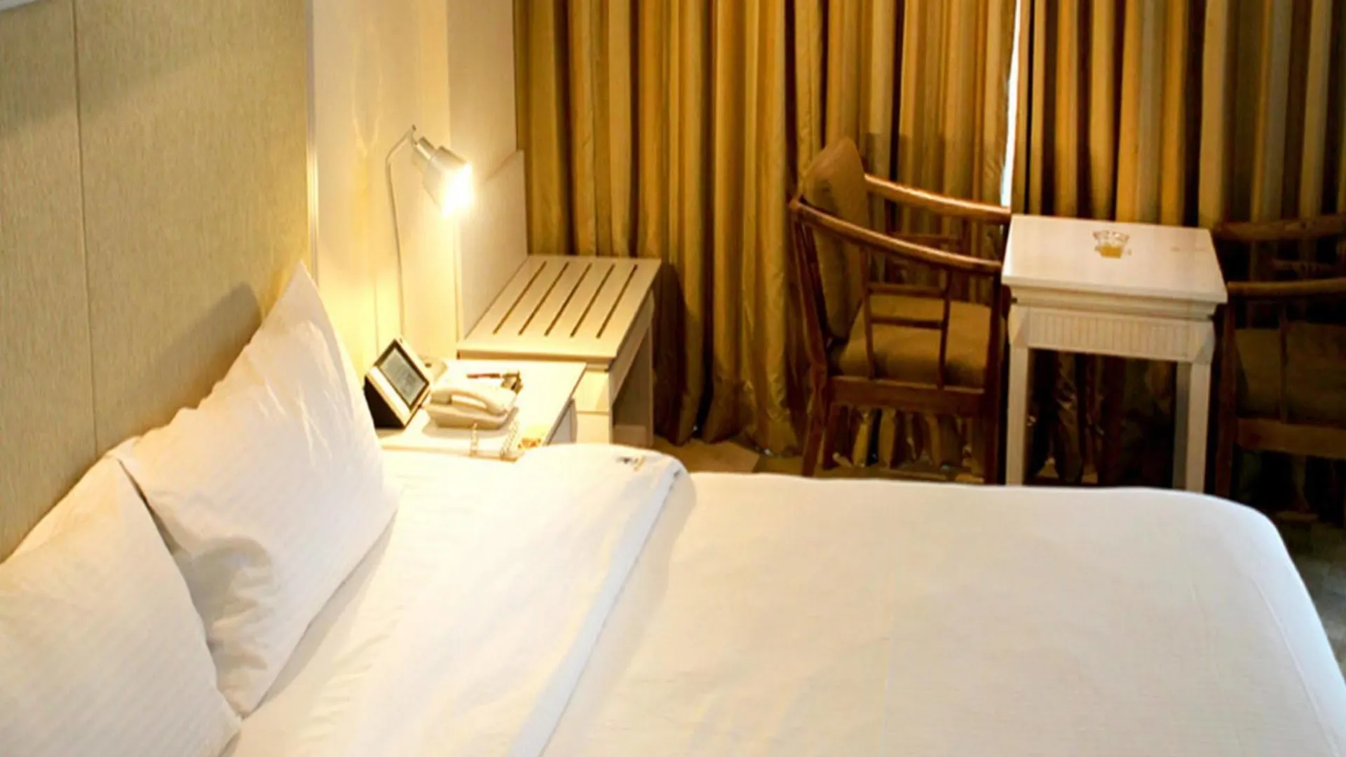 Hotel Aqua Palace Busan 4*,