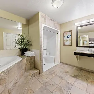 Wingate By Wyndham South Hotel
