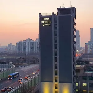 Hotel Bridge Seul